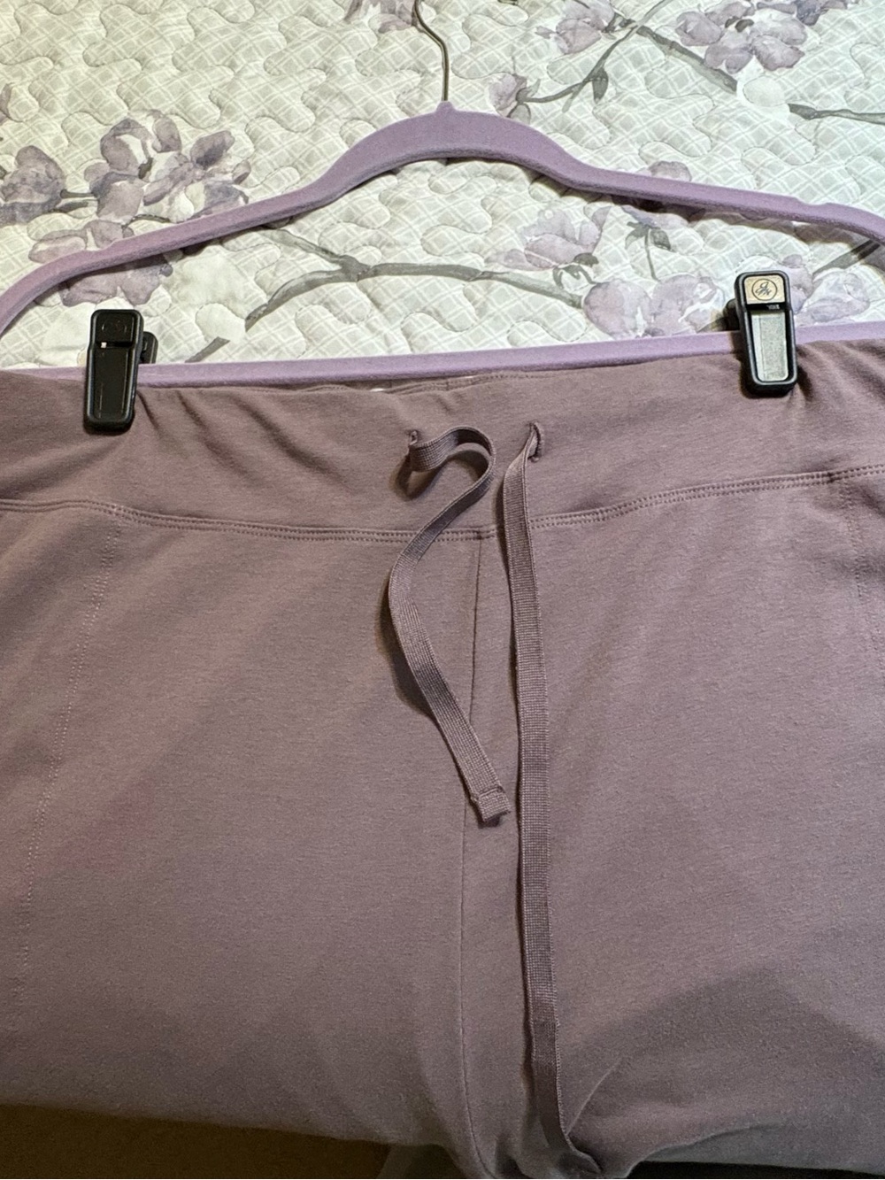 Athletic Works Drawstring Capris - Picture 3 of 6